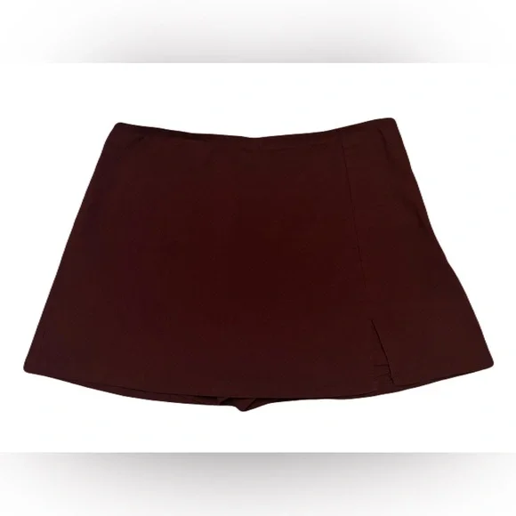 SOLD DO NOT BUY Wild Fable dark moody maroon or burgundy Women's Skort - Picture 1 of 6